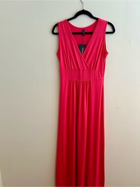 Sleeveless Hot Pink V-Neck Maxi Dress - Unbranded